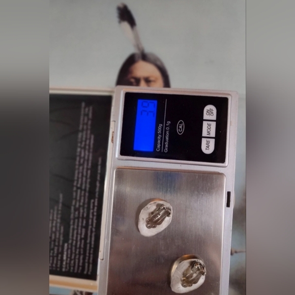 Vintage Native Bear Paw - Picture 3 of 7